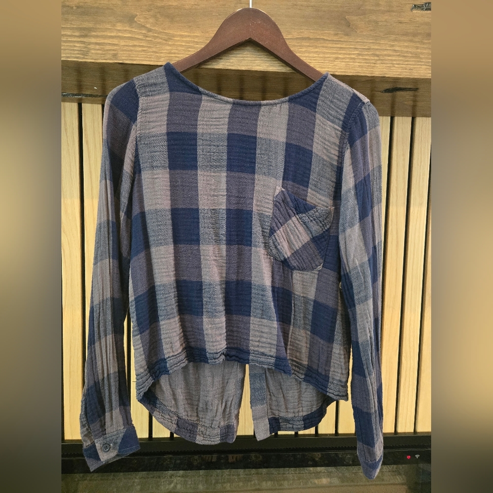 Cloth and Stone Top